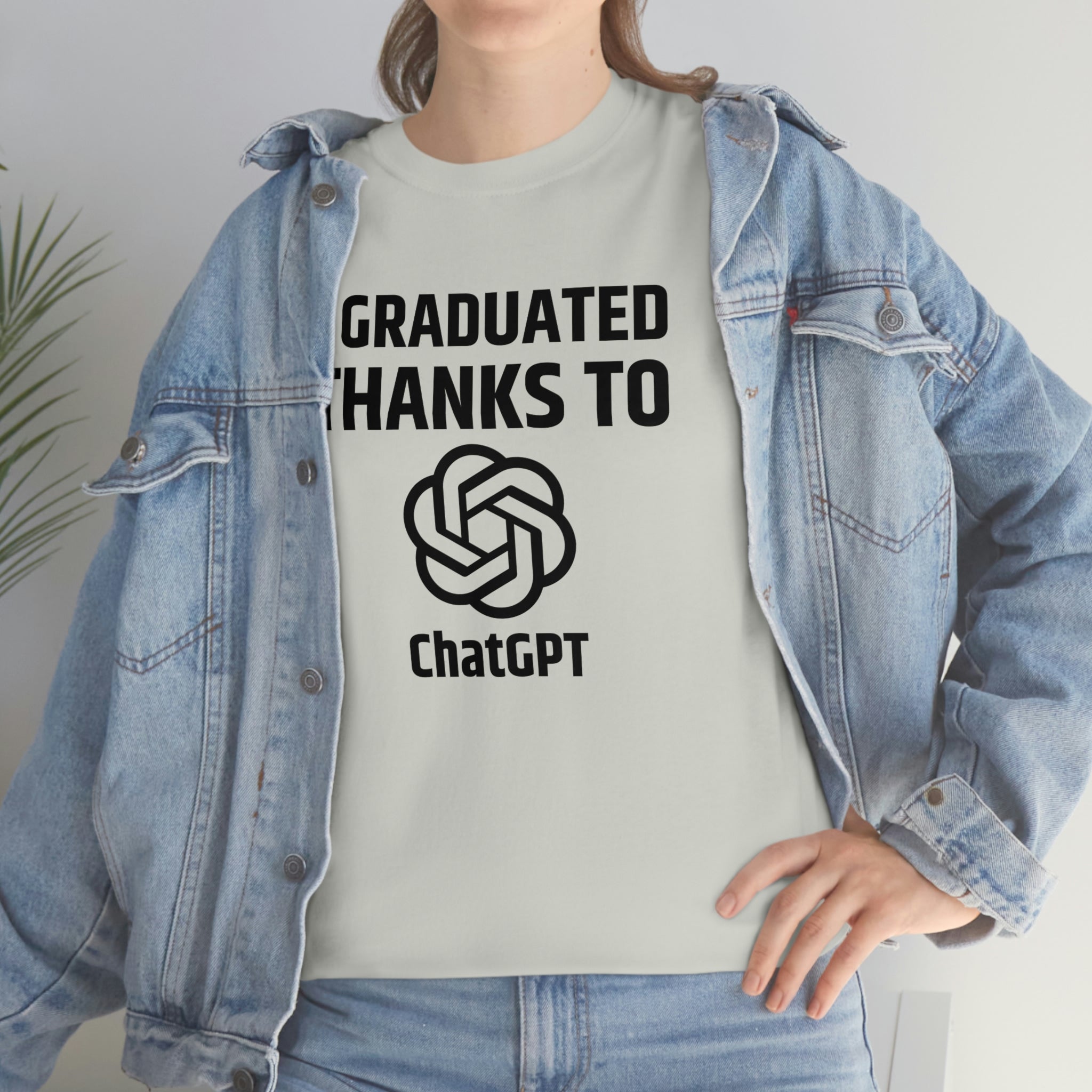 I Graduated Thanks to ChatGPT- Unisex Heavy Cotton Tee